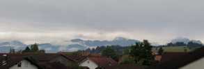 Berge fast frei - wabernde Wolken