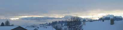 Foto: durchbrochene Hochnebeldecke